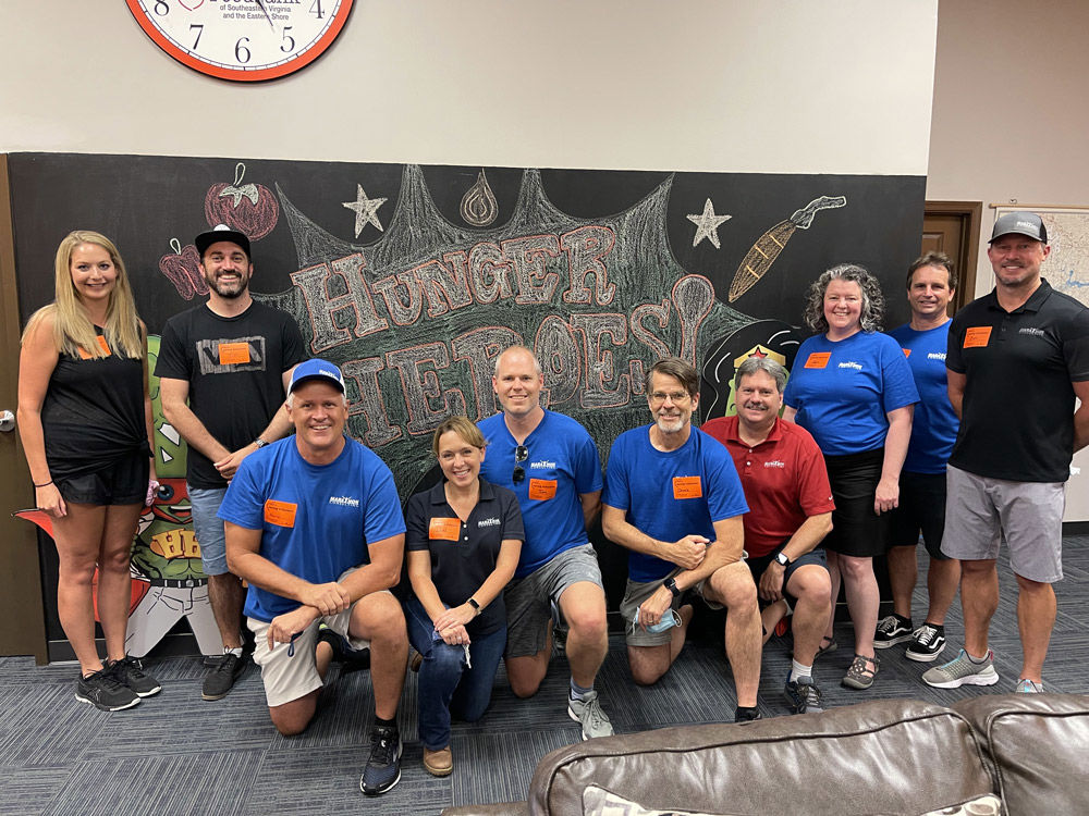 marathon-consulting-volunteer-night-at-the-foodbank-2021.jpg